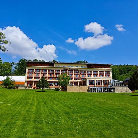 Wellness Resort Energetic Рожнов-под-Радгоштем Экстерьер фото